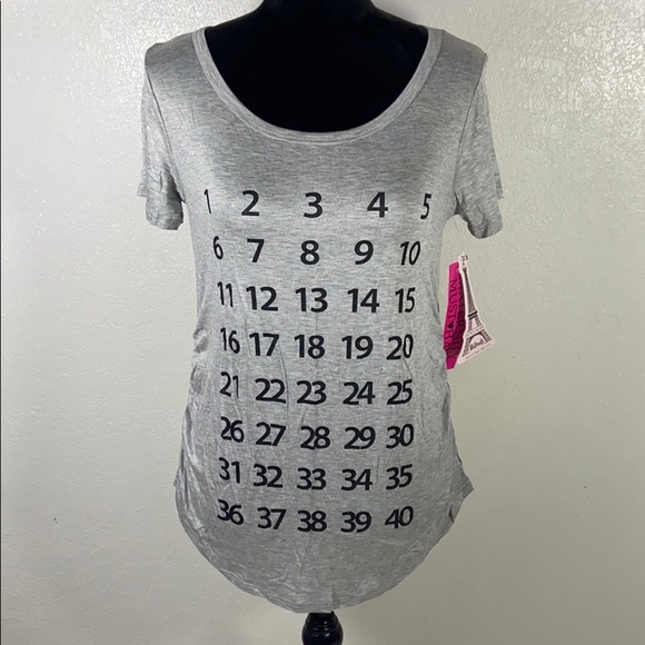 french pastry Tops - [ FRENCH PASTRY ] Pregnancy Calendar Top